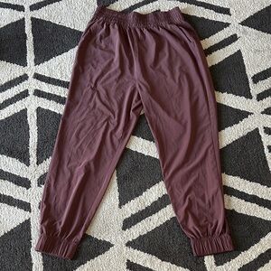 Vuori Women's Villa Jogger size M